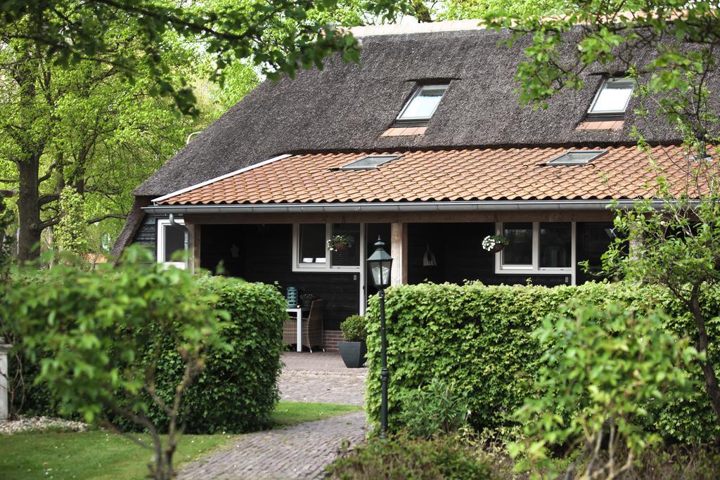 Rheezerstee Bed & Breakfast Exterior foto