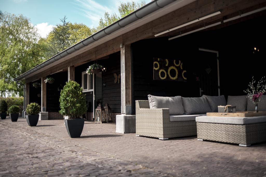 Rheezerstee Bed & Breakfast Exterior foto